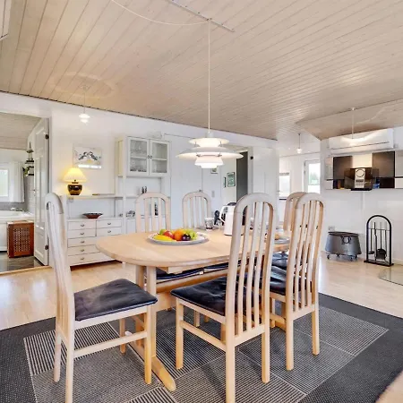 Holiday home Carolin - 400m From The Sea In Western Jutland By Interhome Blavand